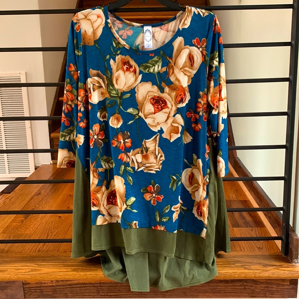 Boutique tunic length top